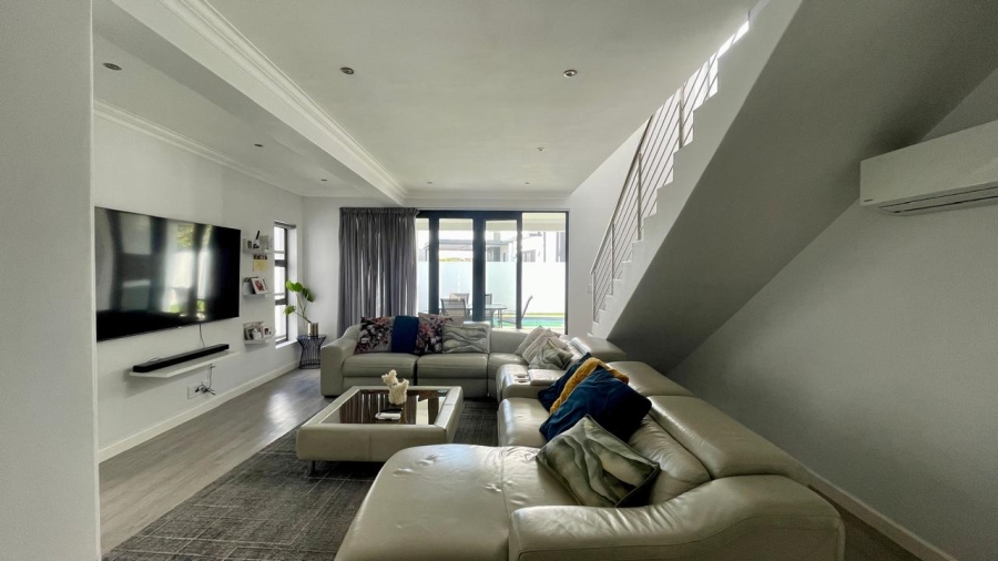 3 Bedroom Property for Sale in Sagewood Western Cape